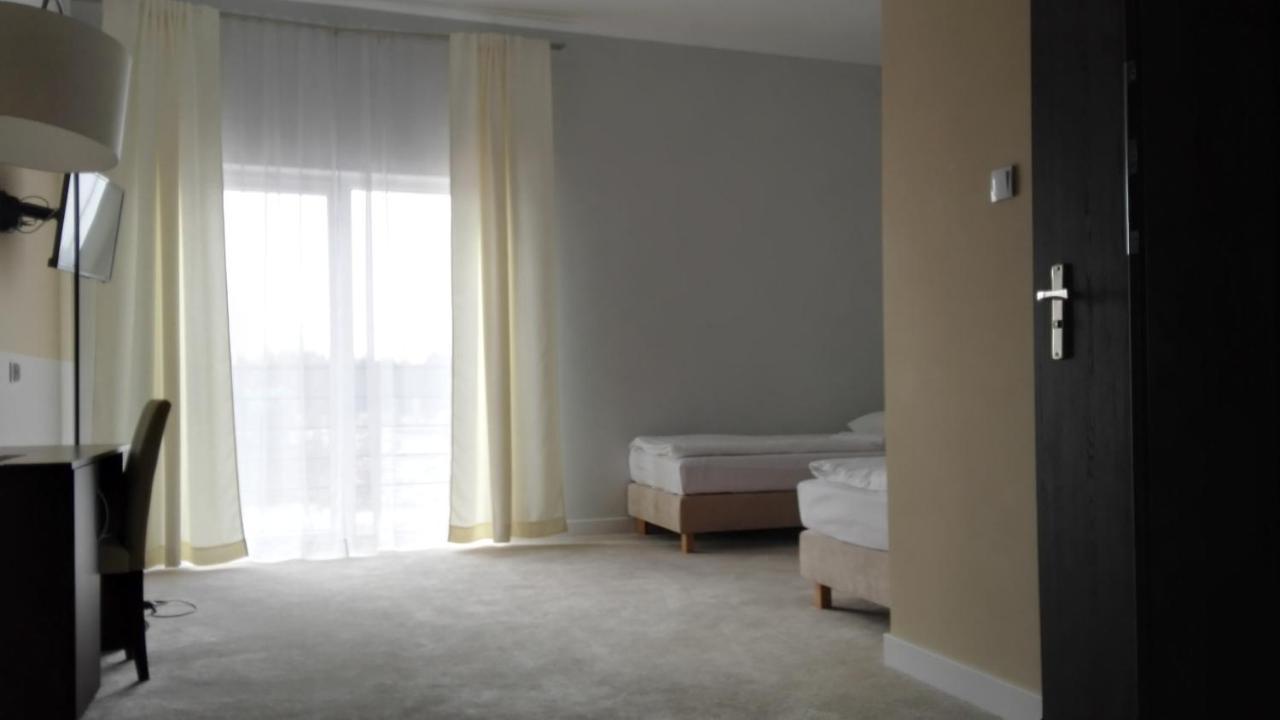 Hotel Ostoja Lipowki Ngoại thất bức ảnh